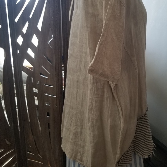 Italian-Made Burlap Cotton Collage Blouse - Picture 4 of 6